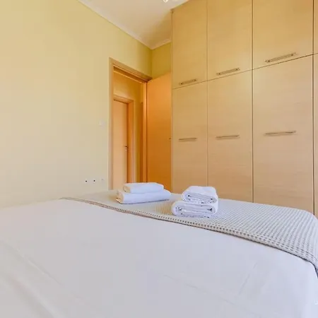 Oligreen With 2 Bedrooms, Pylaia Apartment